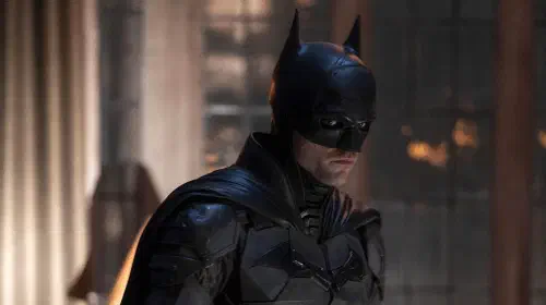 assets/prime-video-batman-series-premiere-wows-audiences.jpeg