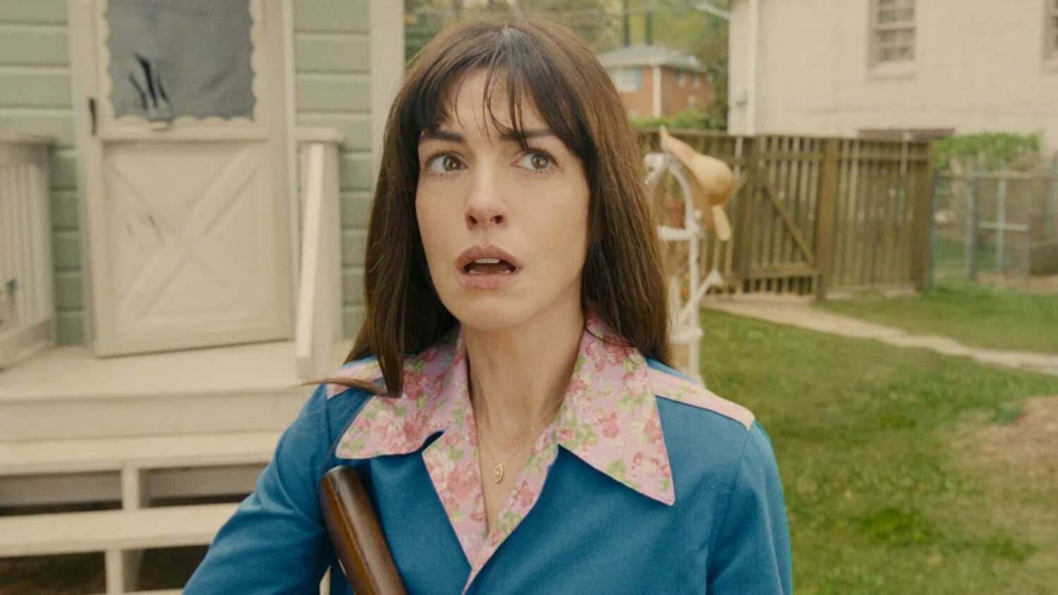 anne-hathaway-in-the-end-of-oak-street.jpeg