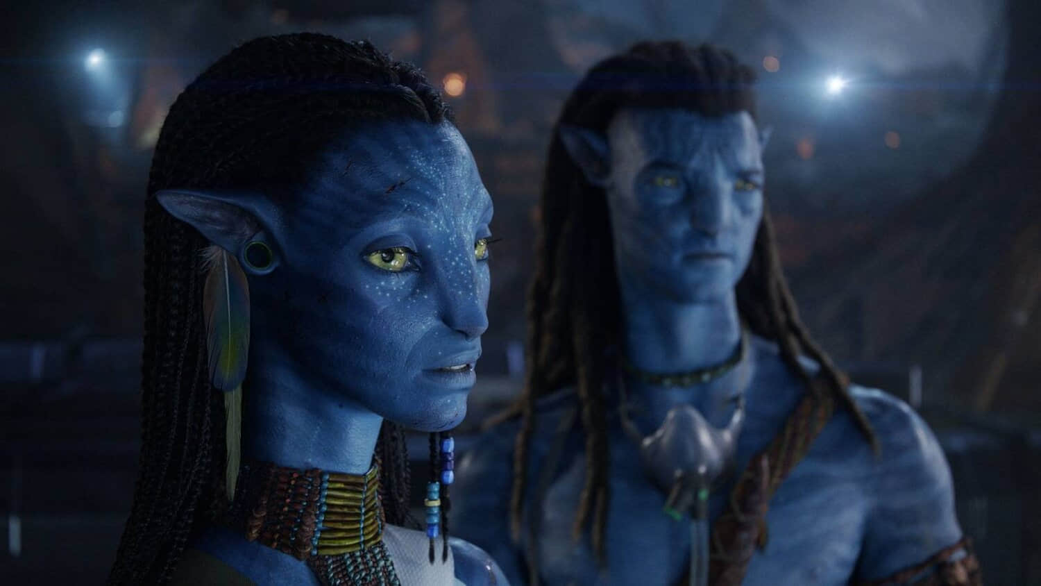 zoe-salda-a-and-sam-worthington-in-avatar-fire-and-ash.jpeg