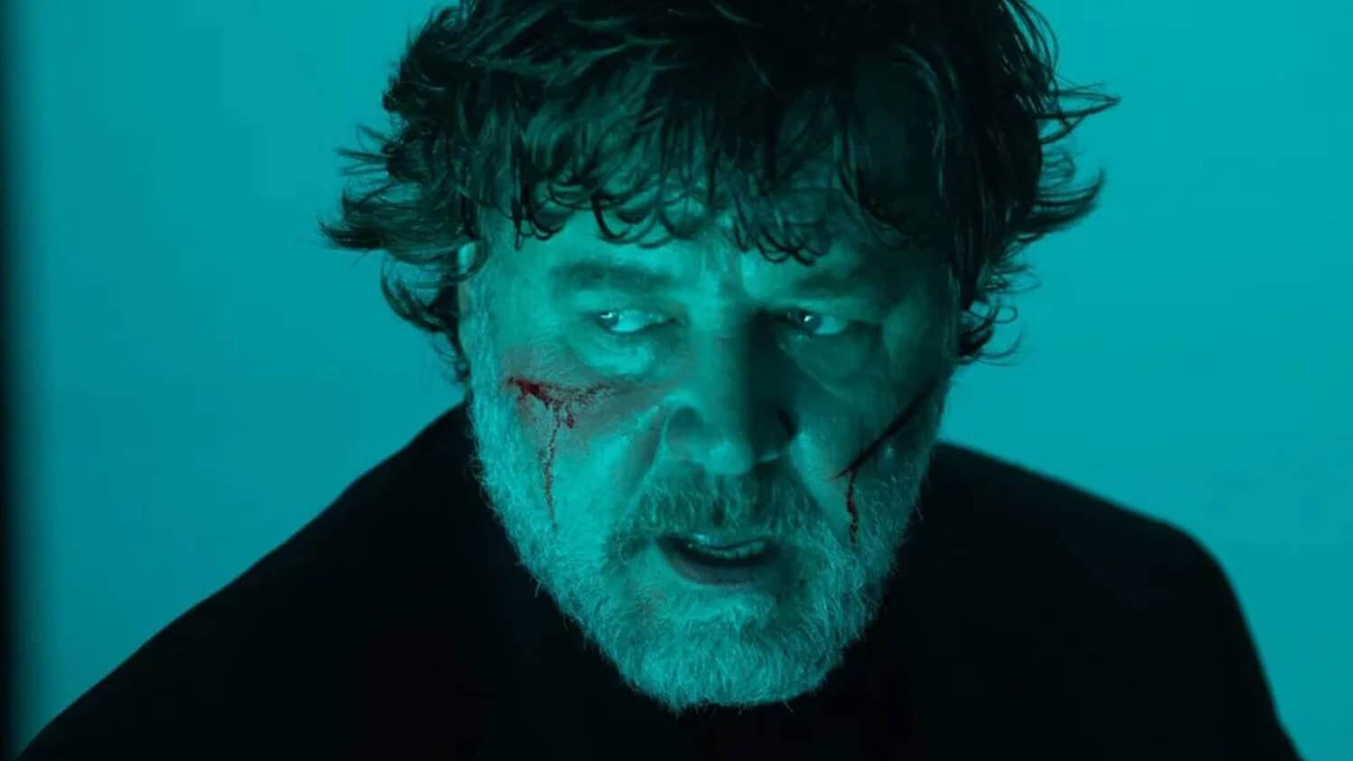 russell-crowe-the-exorcism-2.jpeg
