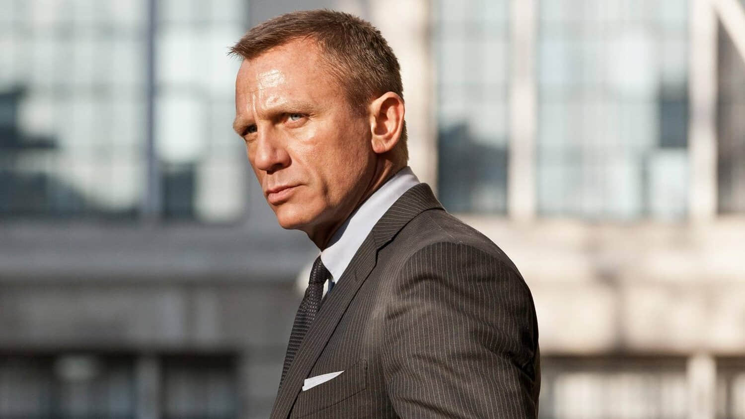 james-bond-casting-enters-final-stage-cool-action-icon-becomes-top-contender.jpeg