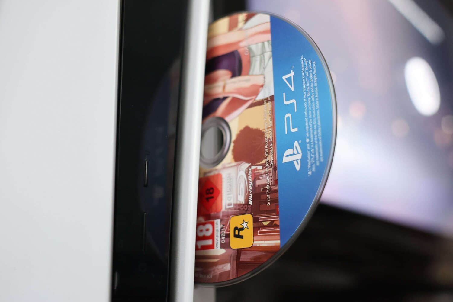 PlayStation-5-Physical-Discs-Warning.jpeg
