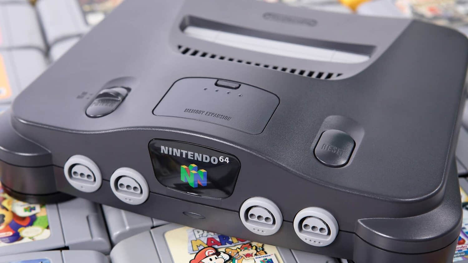 n64-console-and-games.jpeg