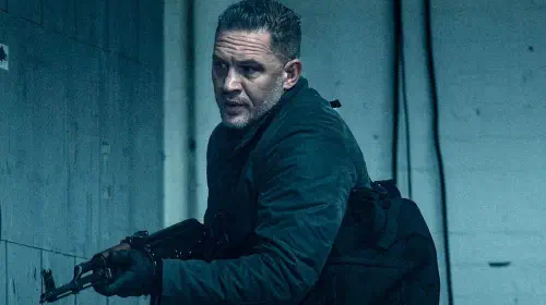 assets/tom-hardy-in-mobland-season-1.jpeg