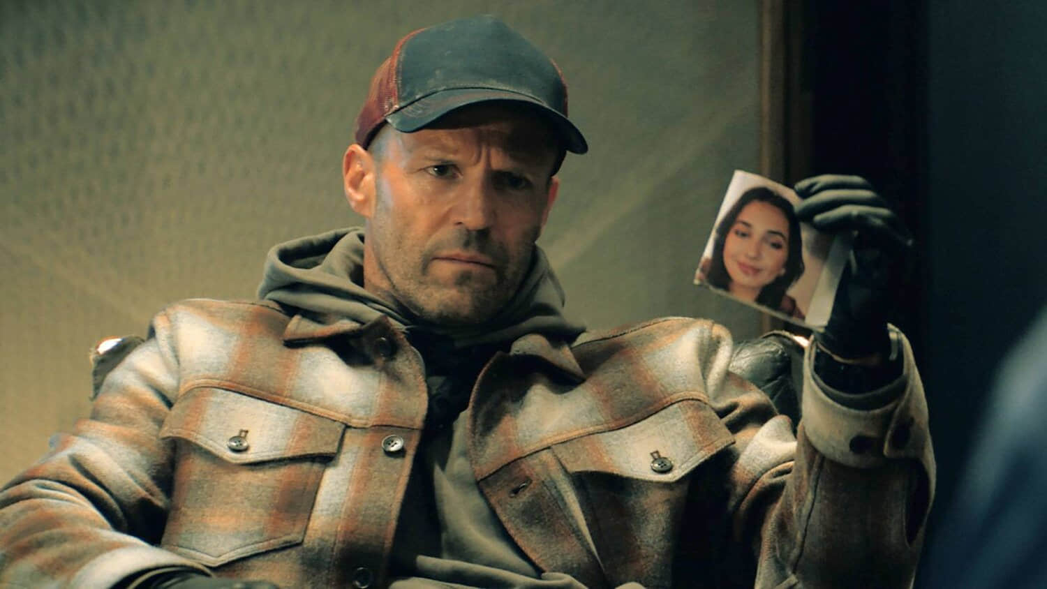 jason-statham-action-thriller-a-working-man-streaming-success-mgm.jpeg
