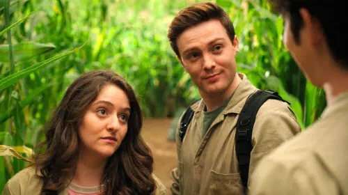 assets/two-characters-from-for-all-mankind-season-5-looking-at-each-other.jpeg