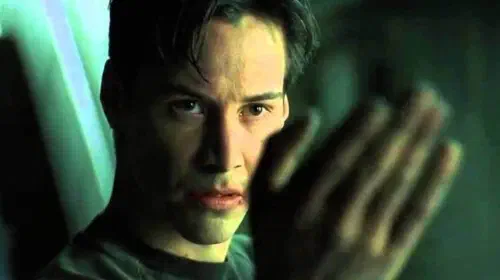 assets/keanu-reeves-in-the-matrix-1999.jpeg
