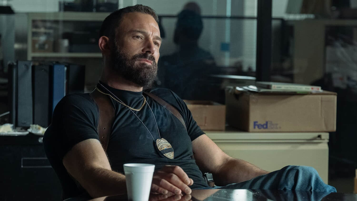ben-affleck-as-detective-sergeant-j-d-byrne-in-the-rip.jpeg