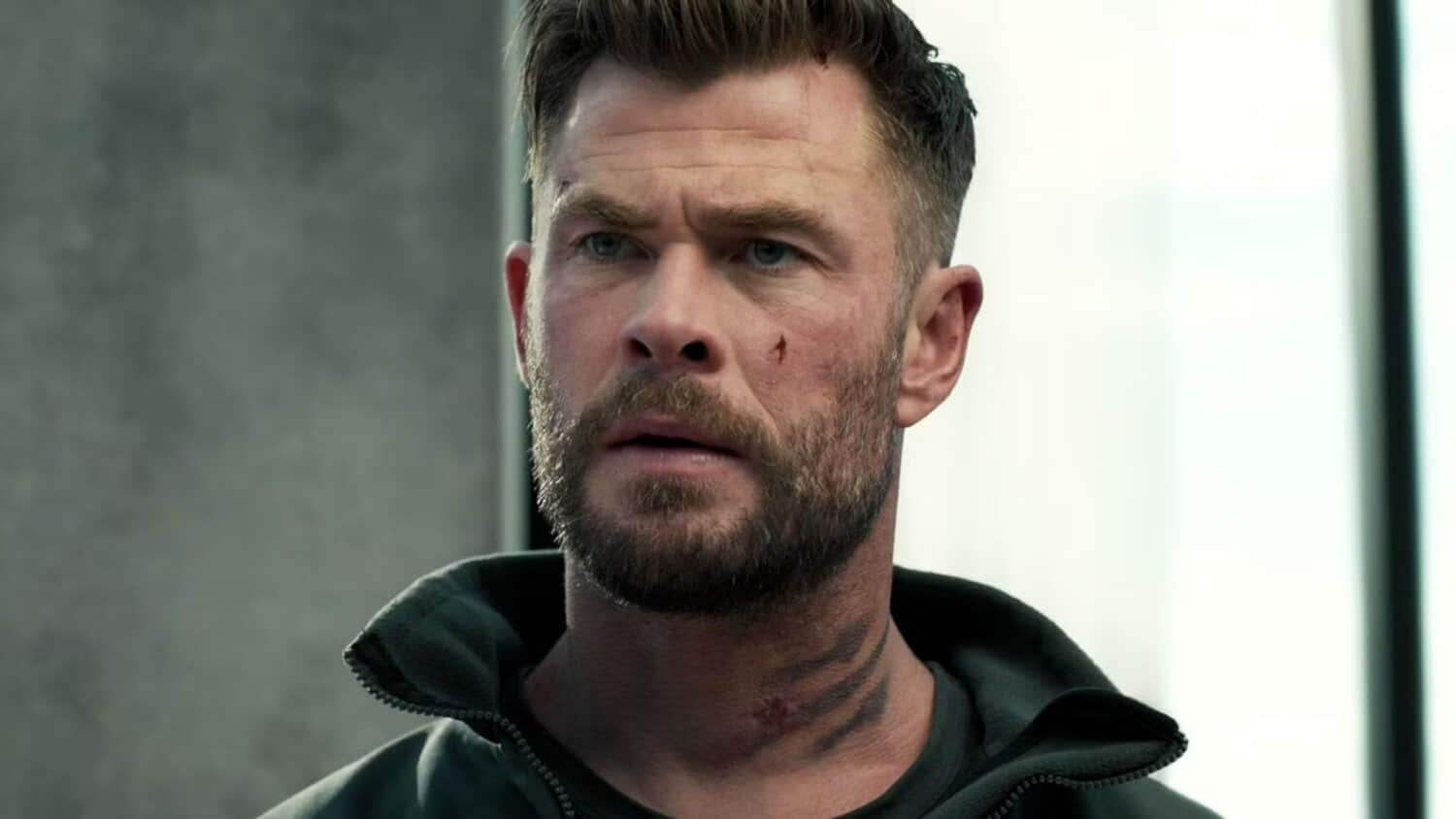 extraction-chris-hemsworth-tyler-rake.jpeg