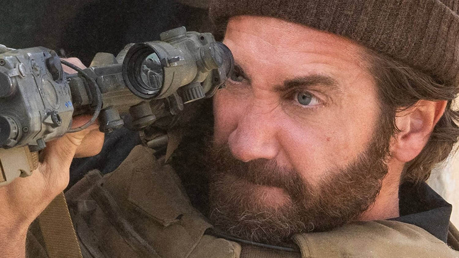 guy-ritchie-and-jake-gyllenhaal-action-thriller-shines-on-netflix.jpeg