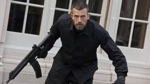 assets/ben-affleck-the-town-action-thriller-streaming-success-hbo-max.jpeg