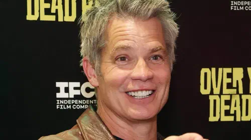 assets/timothy-olyphant.jpeg