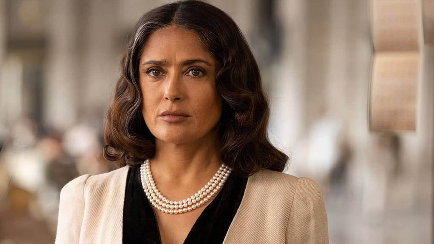 salma-hayek-in-without-blood.jpeg