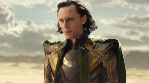 assets/tom-hiddleston-suited-up-and-looking-concerned-as-loki-in-the-mcu.jpeg