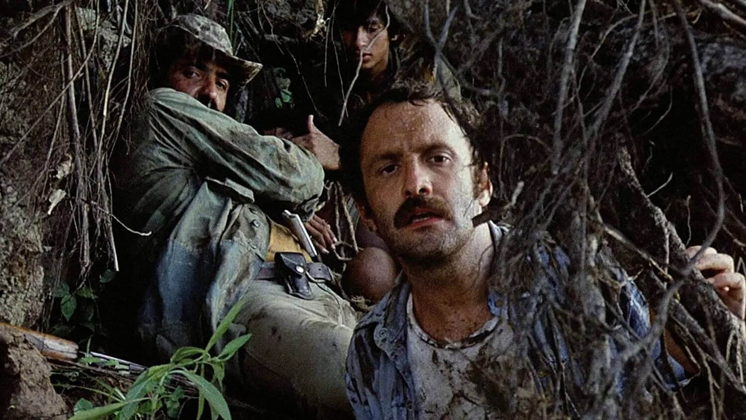 cannibal-holocaust-movie-1980.jpeg