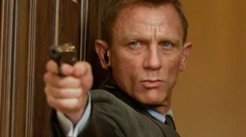 assets/final-favorite-for-amazon-james-bond-reboot-rejects-become-007.jpeg