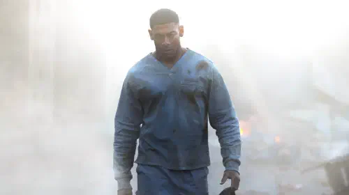 assets/aaron-pierre-lanterns-hbo-max-streaming-success-dcu.jpeg
