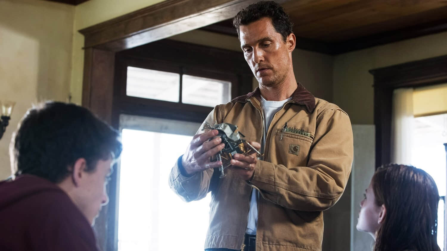 matthew-mcconaughey-inspects-a-device-in-interstellar.jpeg