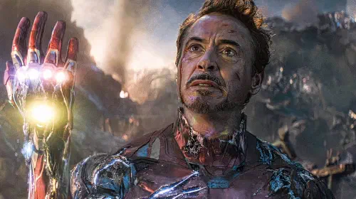 assets/iron-man-statue-in-italy-pays-tribute-to-tony-stark-s-avengers-endgame-death.jpeg
