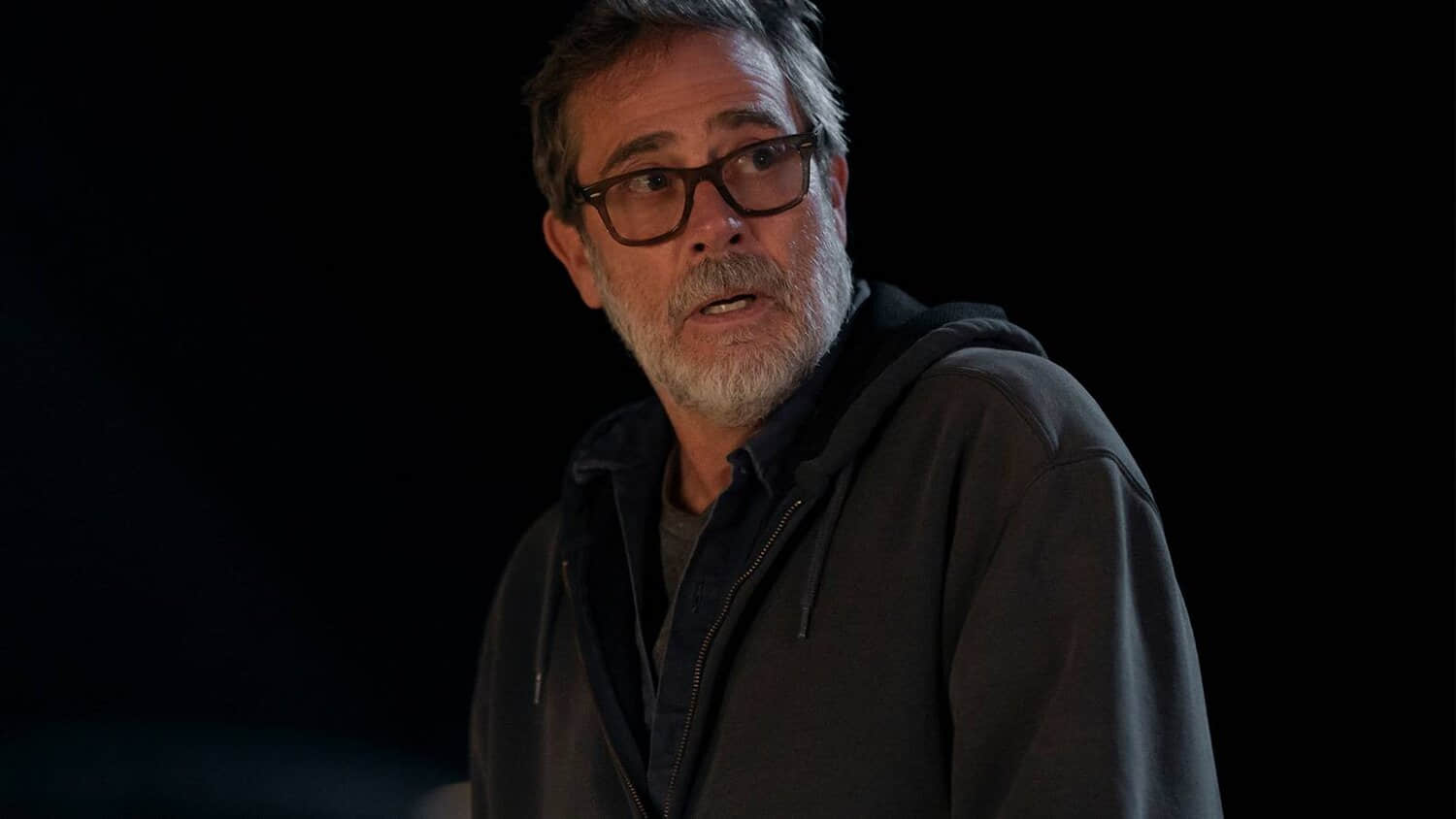 sterling-point-tv-series-jeffrey-dean-morgan.jpeg