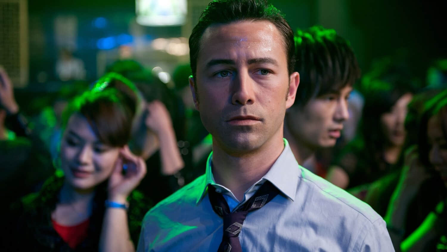 joseph-gordon-levitt-as-joe-in-looper.jpeg