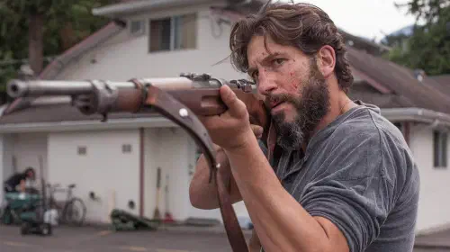 assets/jon-bernthal-in-sweet-virginia-2017.jpeg