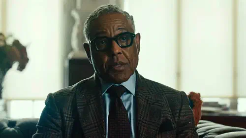 assets/giancarlo-esposito-in-gentlemen-season-2.jpeg