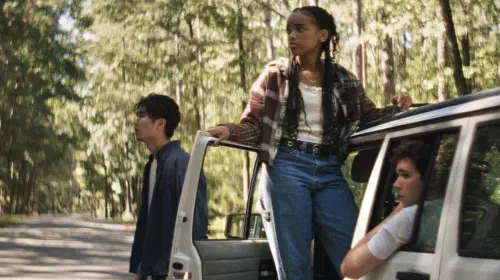 assets/kids-in-and-around-a-white-car-in-the-2025-movie-it-ends-at-sxsw.jpeg