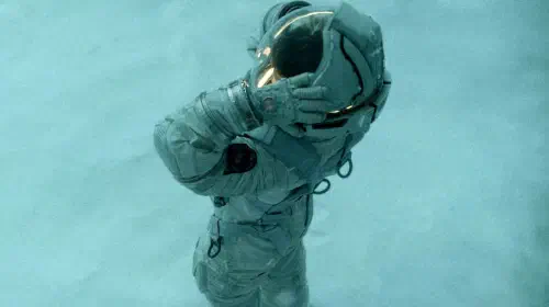 assets/mark-ruffalo-117-million-sci-fi-box-office-flop-becomes-netflix-global-hit.jpeg