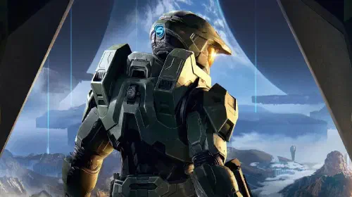 assets/master-chief-in-halo-infinite-with-his-back-turned-to-the-camera.jpeg