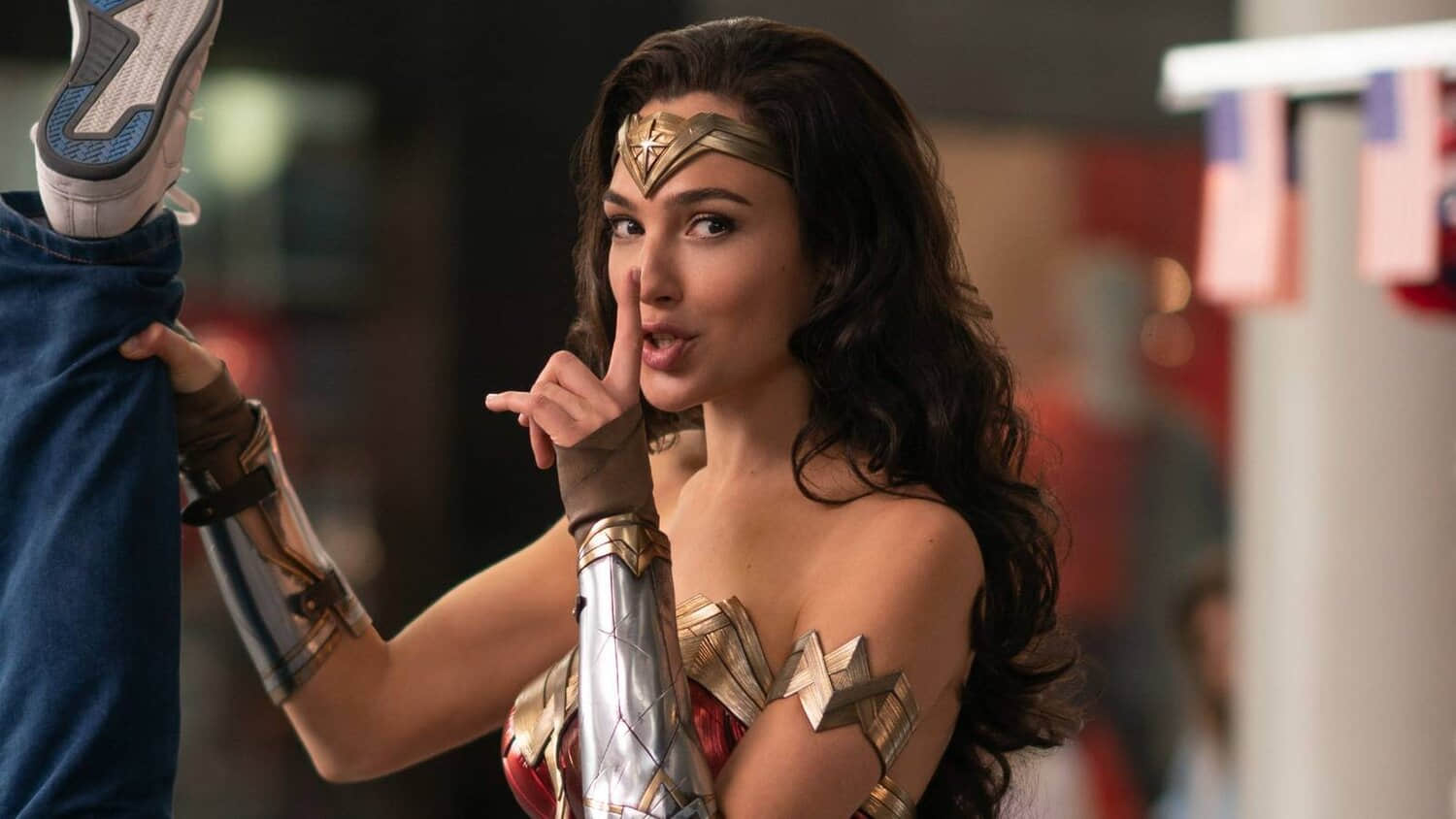 wonder-woman-shushing-in-wonder-woman-1984.jpeg