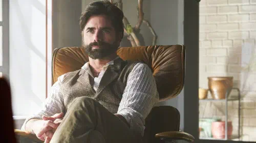 assets/john-stamos-in-you.jpeg