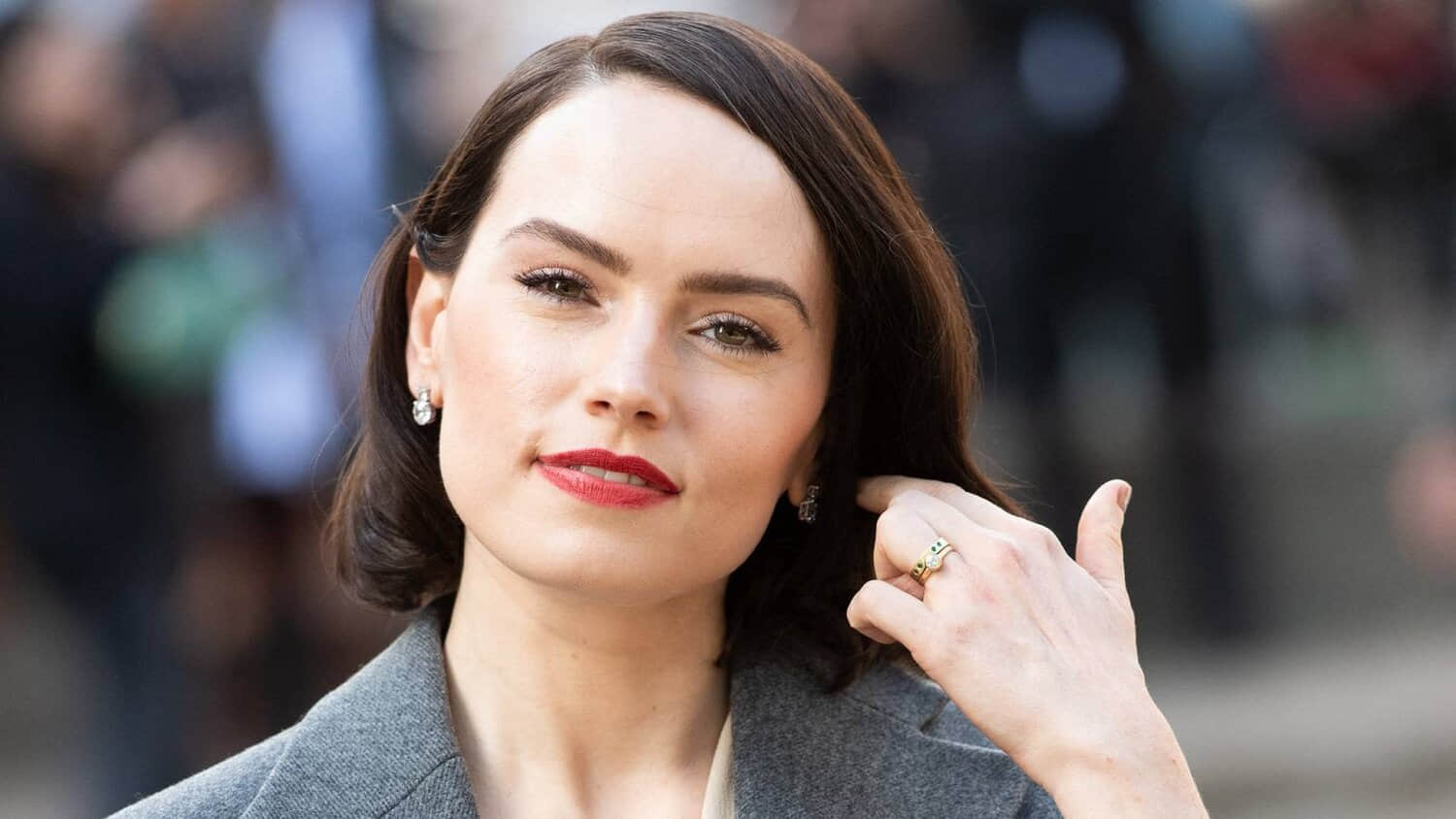 daisy-ridley.jpeg