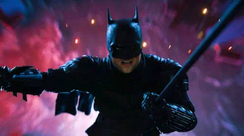 assets/robert-pattinson-fully-suited-up-as-the-dark-knight-in-the-batman.jpeg