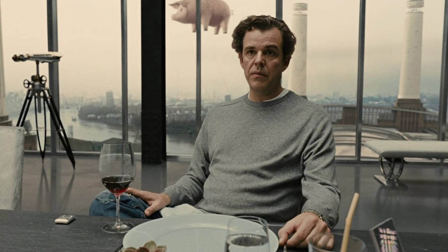 danny-huston-in-children-of-men.jpeg