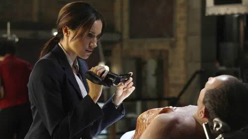 assets/j-j-abrams-five-episode-scifi-epic-when-twilight-zone-meets-x-files.jpeg