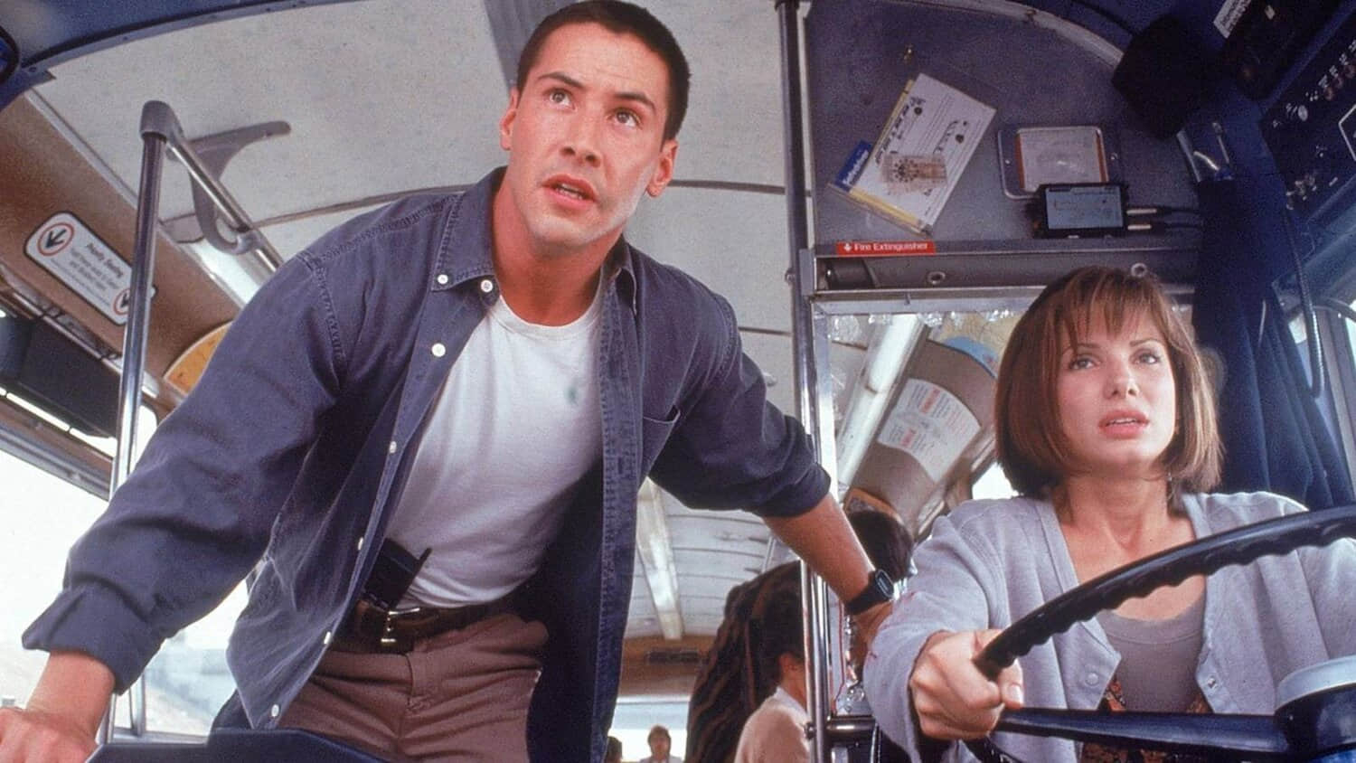keanu-reeves-and-sandra-bullock-next-to-each-other-in-speed.jpeg