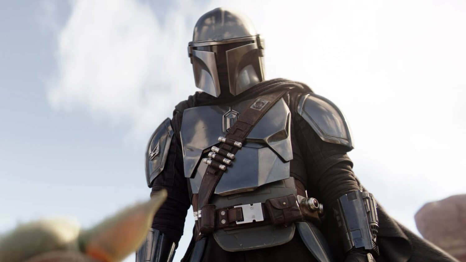 din-djarin-looking-at-grogu-in-the-mandalorian-season-3.jpeg