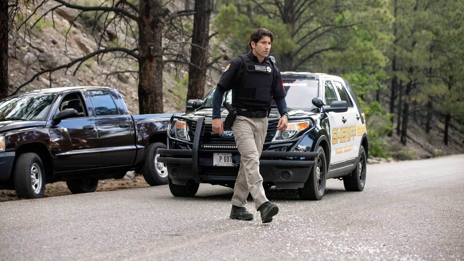 jon-bernthal-as-deputy-sheriff-ethan-in-those-who-wish-me-dead-2021.jpeg