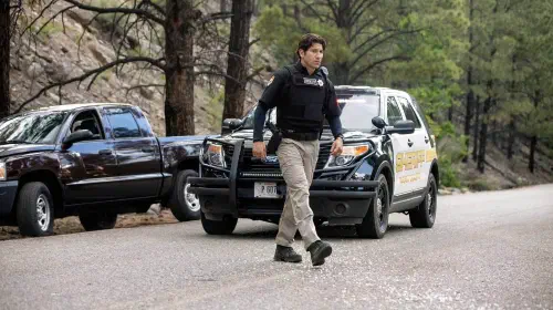 assets/jon-bernthal-as-deputy-sheriff-ethan-in-those-who-wish-me-dead-2021.jpeg