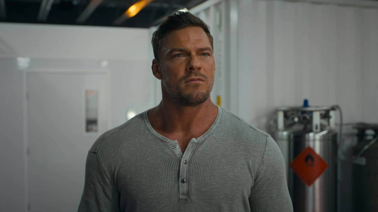 alan-ritchson-in-the-2025-film-playdate.jpeg