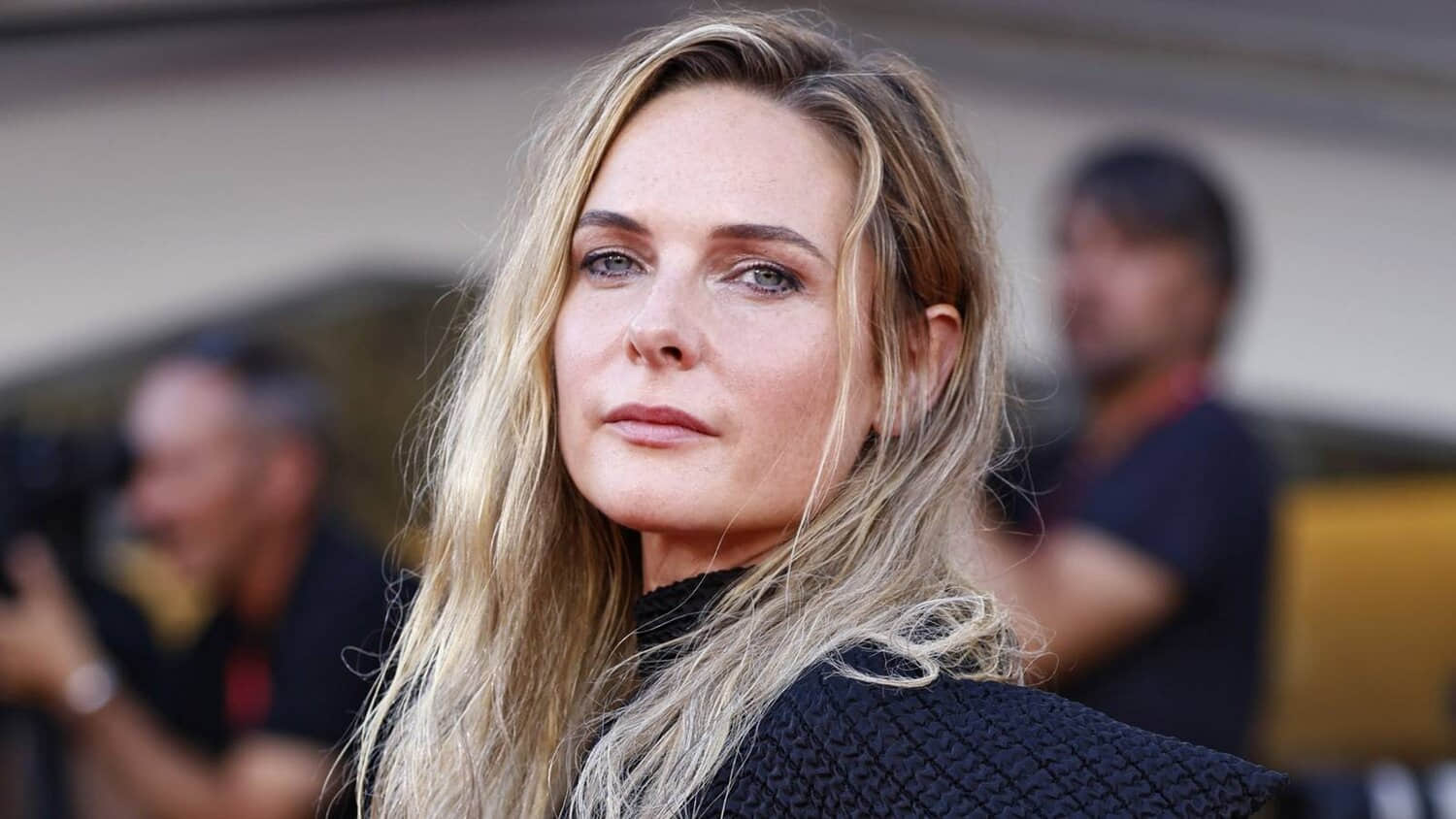 rebecca-ferguson-posing-at-the-venice-film-festival.jpeg