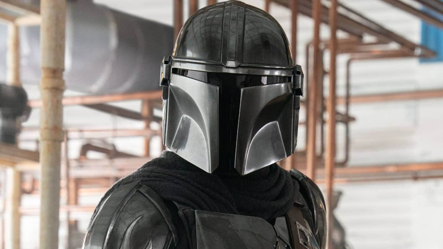 din-djarin-closeup-in-the-mandalorian-and-grogu.jpeg