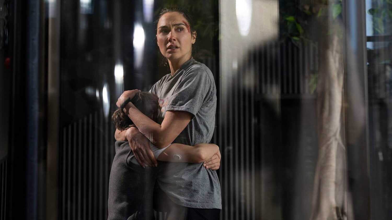 rory-wilmot-and-gal-gadot-in-the-runner.jpeg