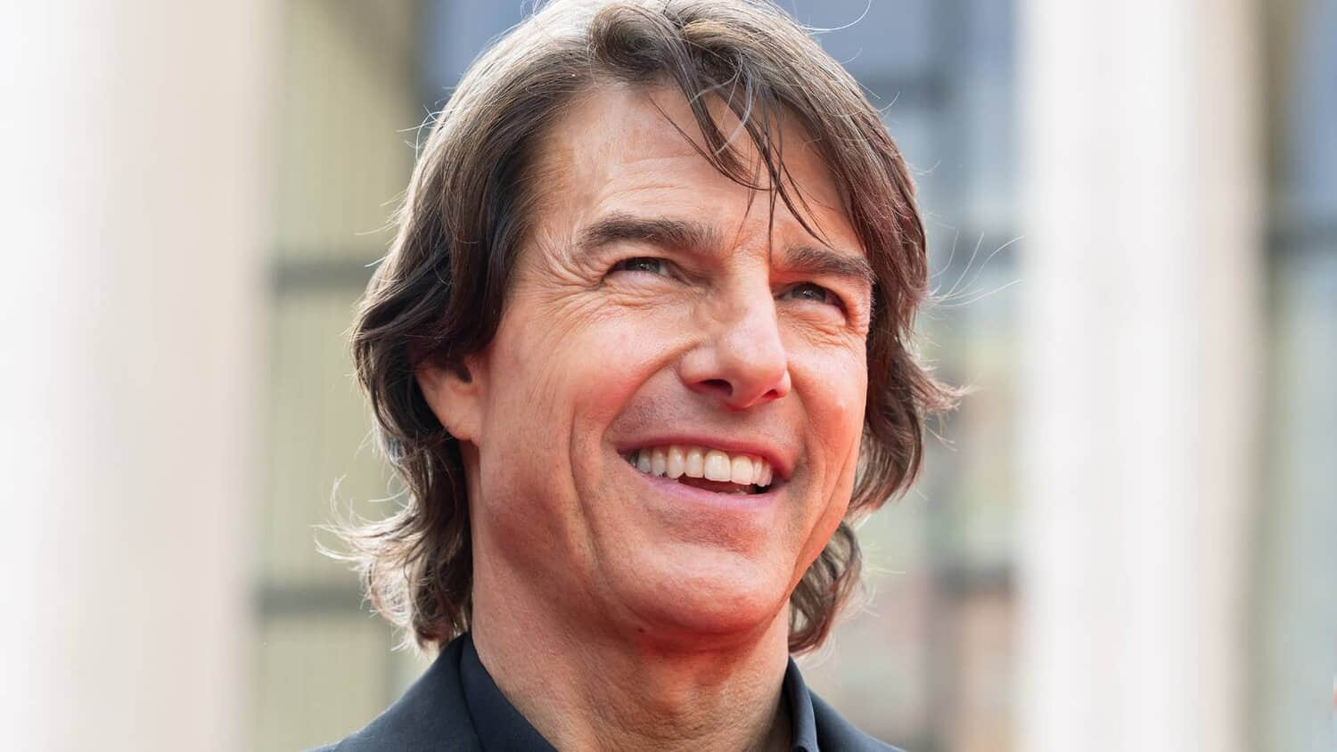 tom-cruise-smiling.jpeg
