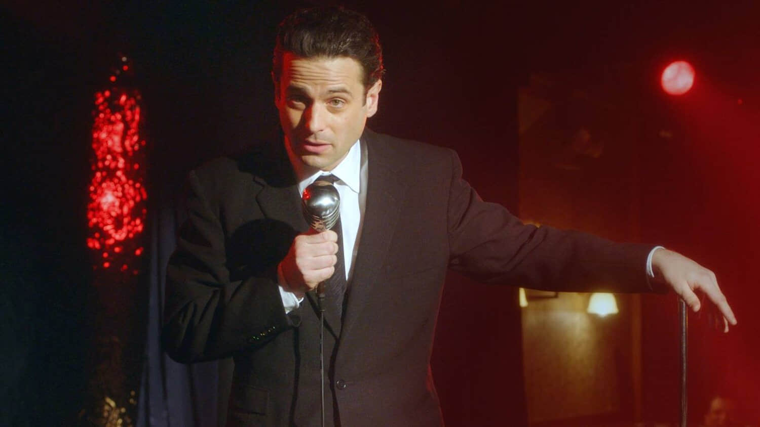 lenny-bruce-doing-standup-in-the-marvelous-mrs-maisel.jpeg
