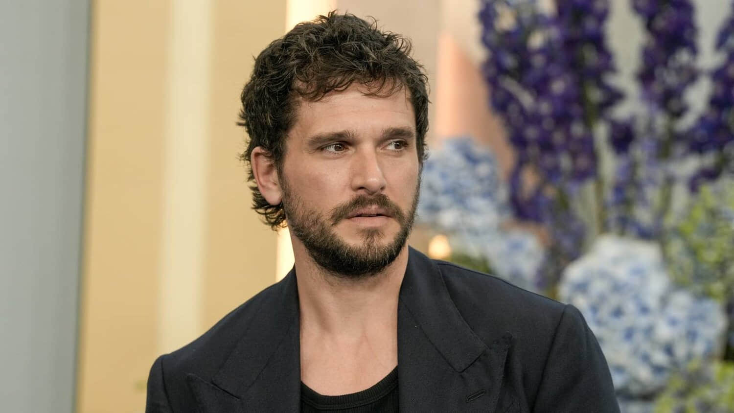 kit-harington-at-a-disney-event-for-his-hulu-show.jpeg