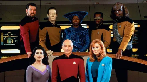 assets/the-main-cast-of-star-trek-the-next-generation.jpeg