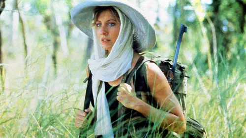 assets/linda-kozlowski-in-crocodile-dundee.jpeg