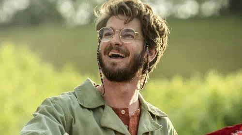 assets/andrew-garfield-smiling-in-the-magic-faraway-tree.jpeg